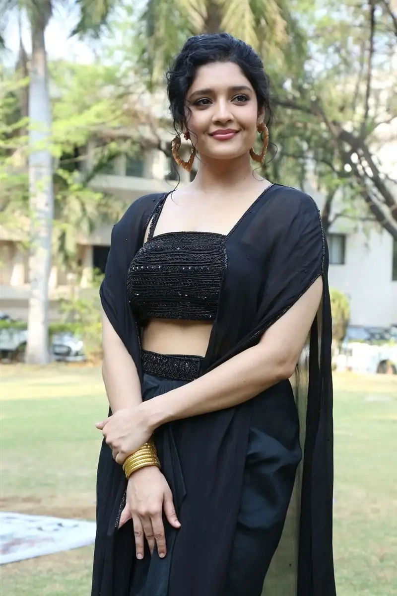 TELUGU ACTRESS RITIKA SINGH AT AT VALARI MOVIE LAUNCH 2